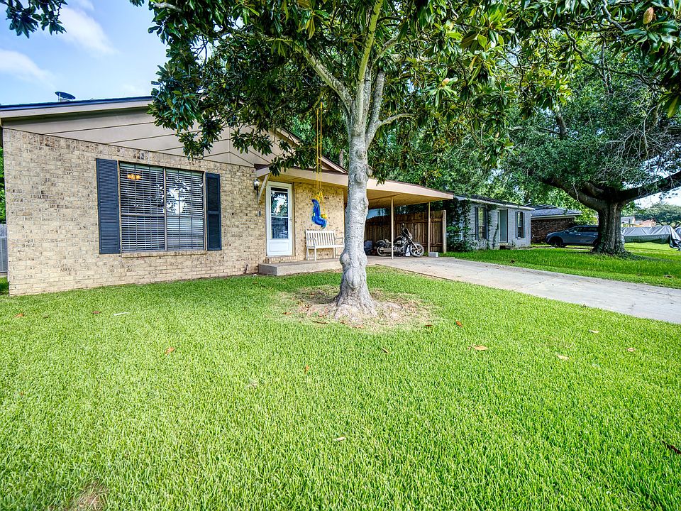 1st image of 4816 General Bragg Dr