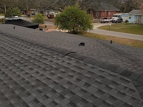 4th image of 7 San Carlos Ave