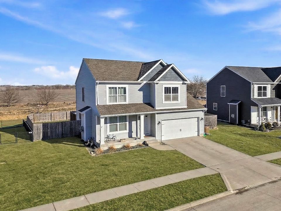 1st image of 3409 Hawthorn Dr SW