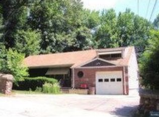 290 Poplar Ave, Hackensack, NJ 07601