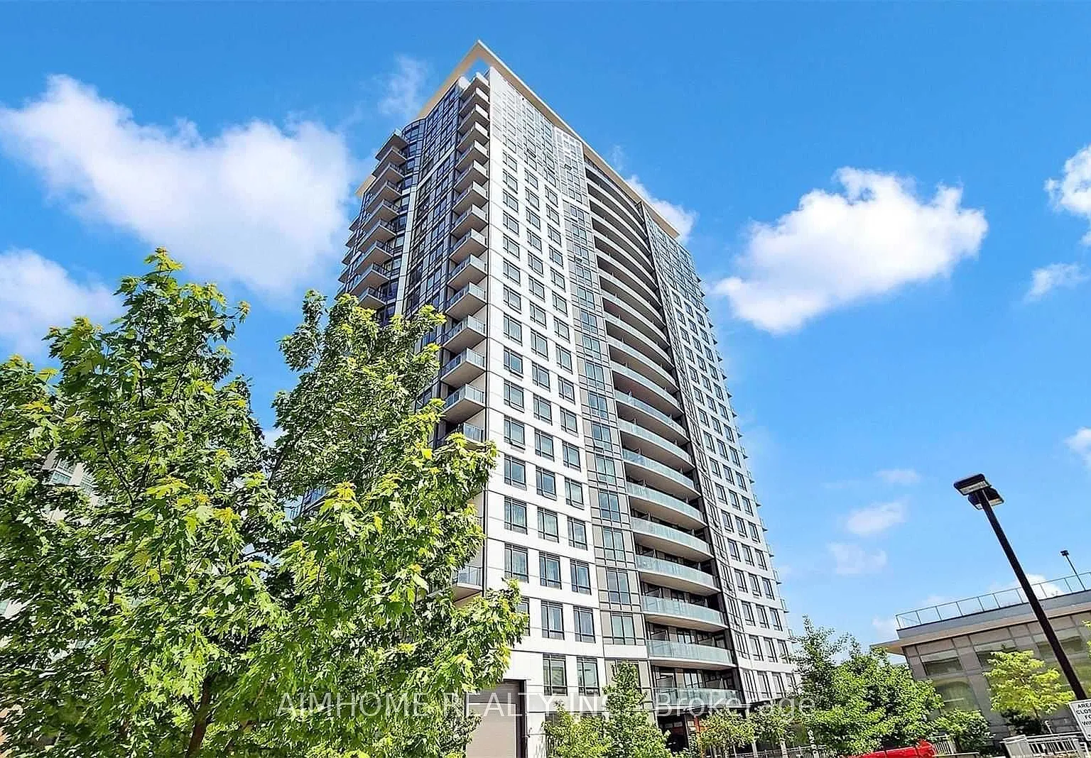 2 bed, $2,530 — Photo 1