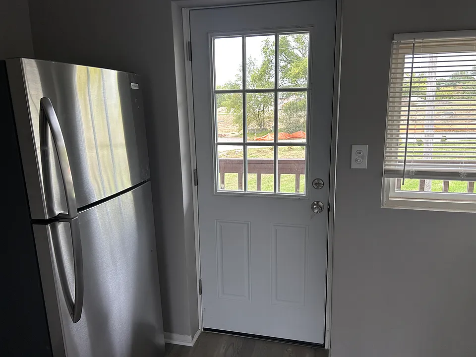 8200 Woodland Shore Dr #2