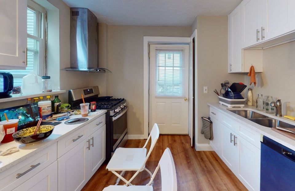1st image of 11 Winship St #1