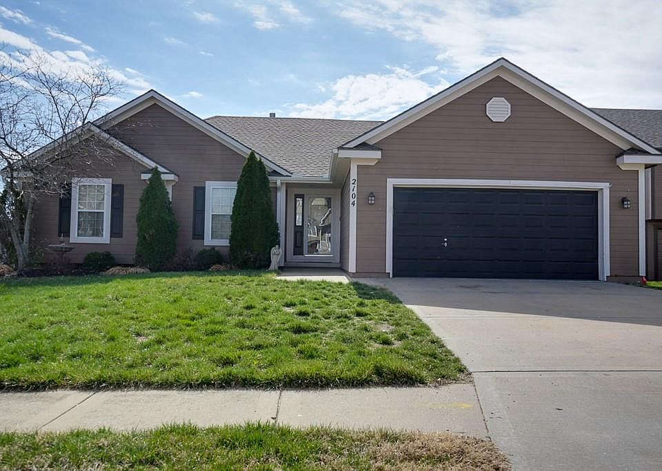 1st image of 2104 NW Sweetgum Ct