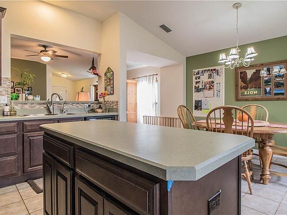 5th image of 6961 Lake Eaglebrooke Dr