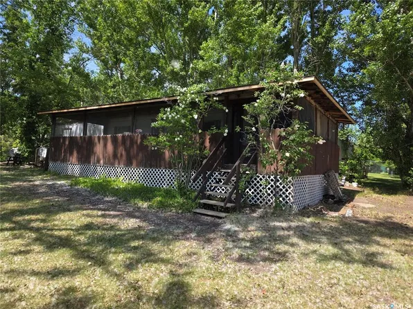 414 Zealandia AVENUE, Coteau Beach, SK S0L 0G0