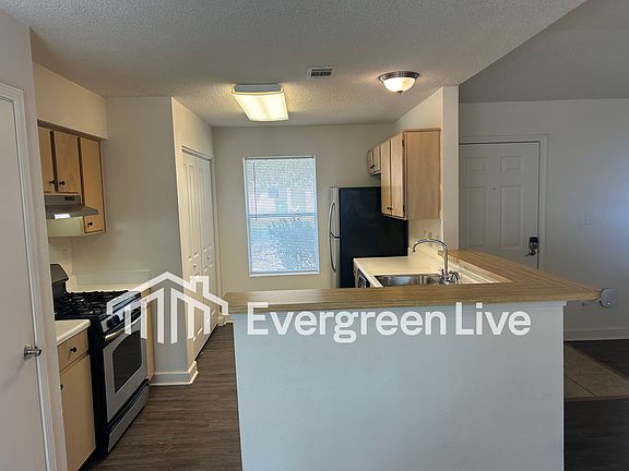 5th image of 45 Callan Ct