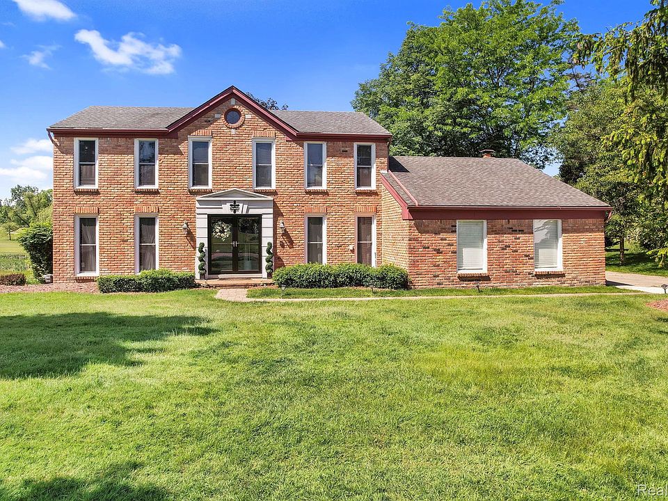 1st image of 5387 Tequesta Dr
