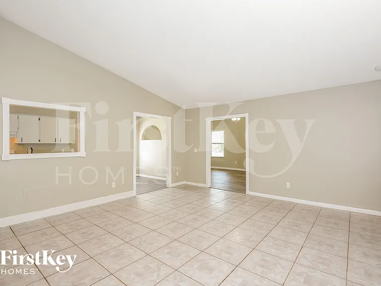 232 Rheine Rd NW — Photo 4
