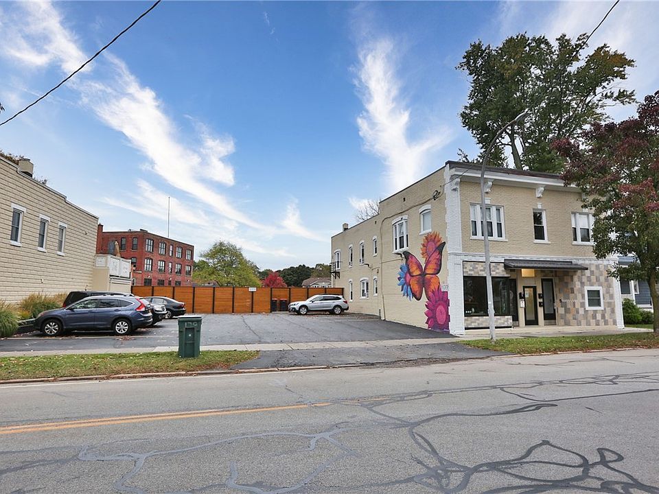 1st image of 165 Atlantic Ave #2