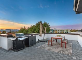6325 34th Ave SW #C, Seattle, WA 98126
