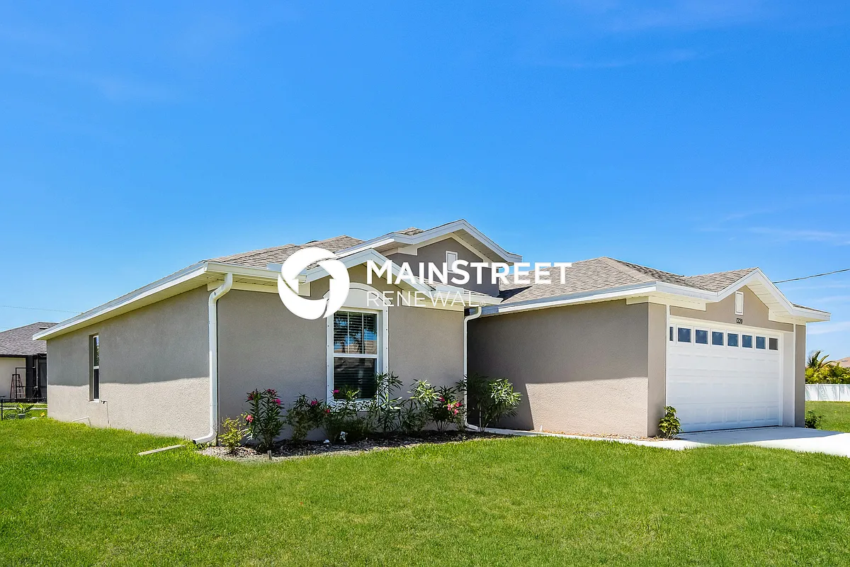 Front View - 1220 NW 36th Pl