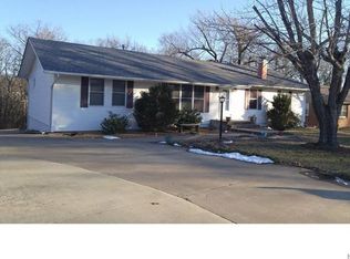 43 Fairview Dr, Hillsboro, MO 63050