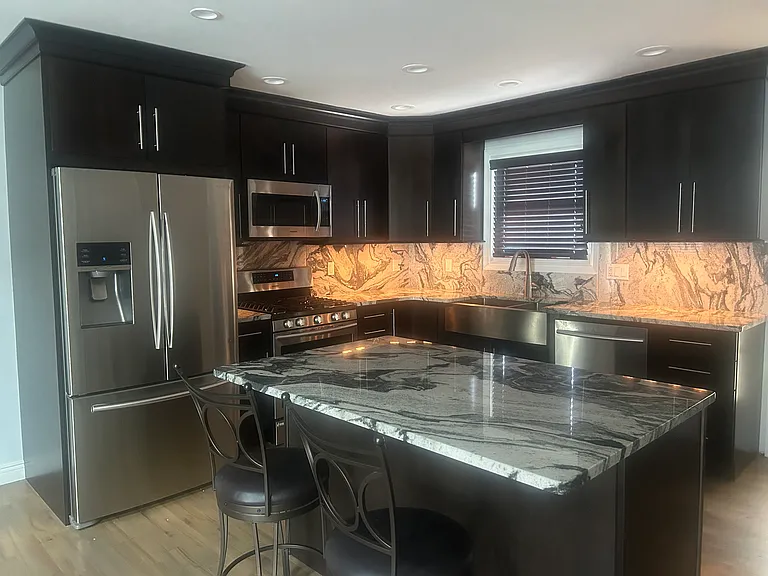 113 Alicia Dr — Photo 9