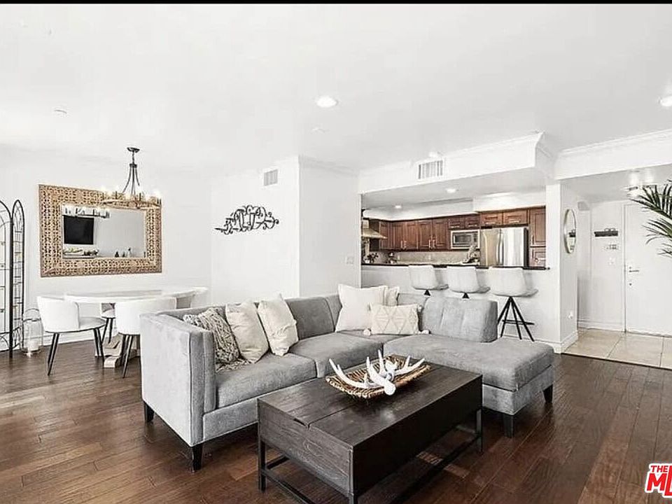 1st image of 1621 Barry Ave #Penthouse 3