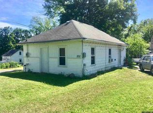 202 Main St, Ravena, NY 12143
