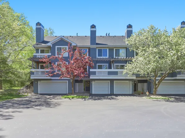 15615 24th Ave N Unit F, Plymouth, MN 55447