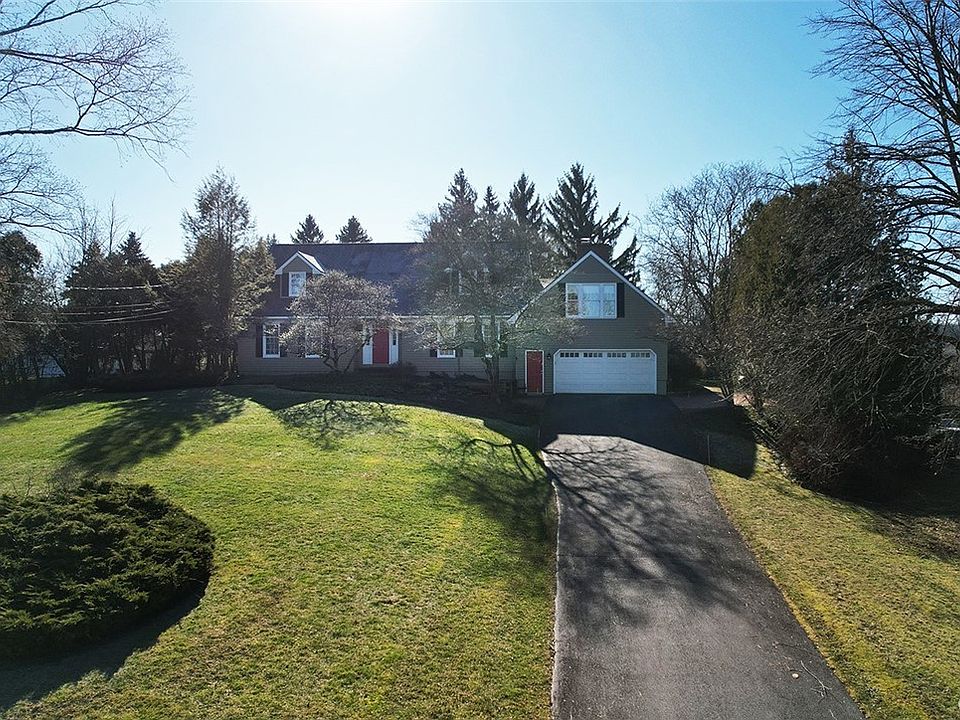 1st image of 11 Thistlewood Ln