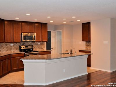 3306 Peace Flds, Converse, TX, 78109