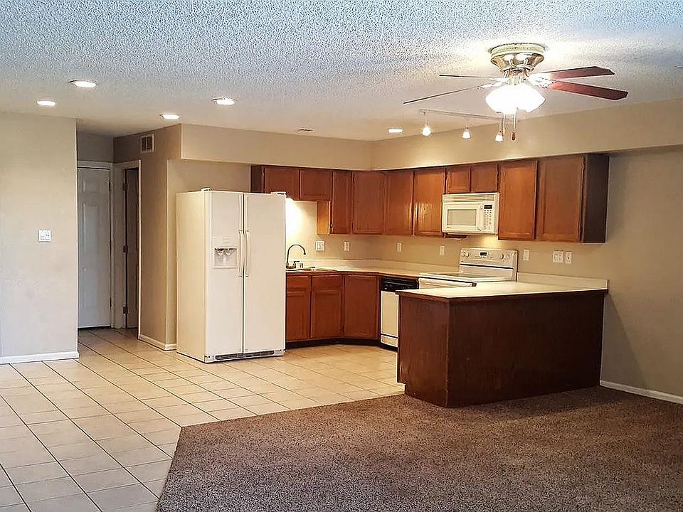 1st image of 2183 35th Avenue Ct APT 6