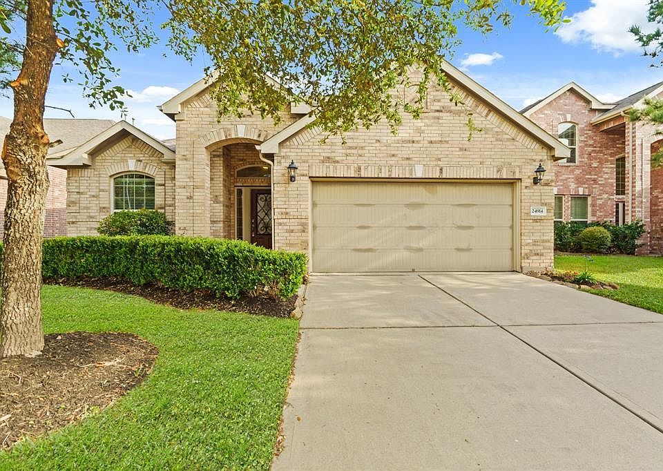 1st image of 24914 Tribeca Lane