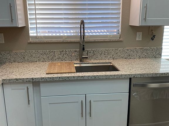 5th image of 13806 Pinkard Way Unit 44