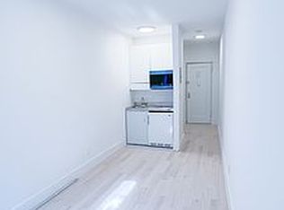 206 W 21st St APT C8, New York, NY 10011