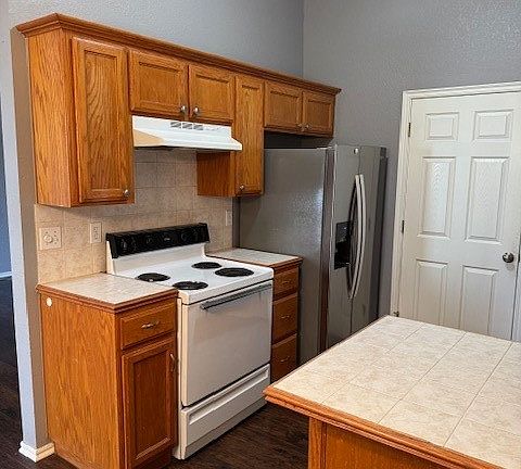 4th image of this home