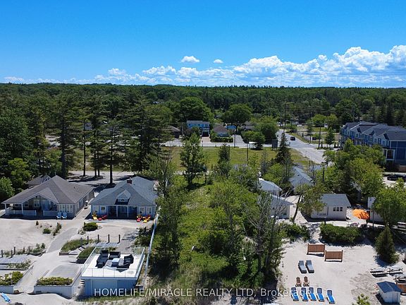 4th image of 316 Shore Ln