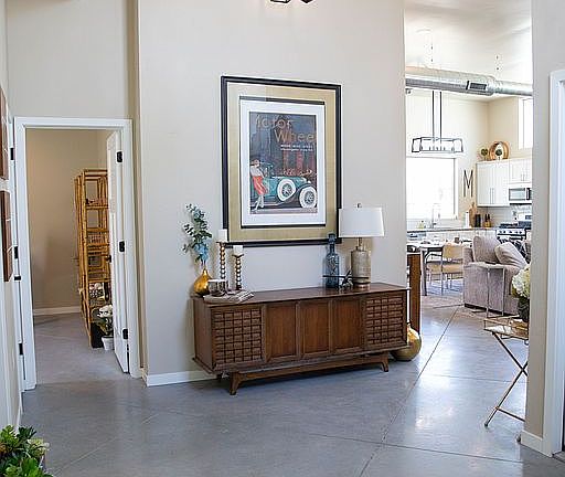 4th image of 3647 Santa Adriana Ave