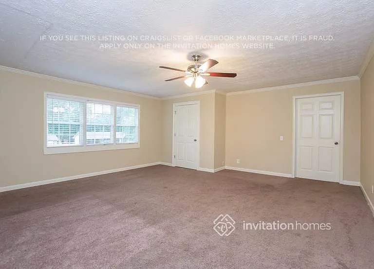 2396 Shire Ct — Photo 8