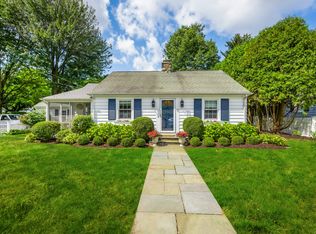 17 Stanley Rd, Darien, CT 06820