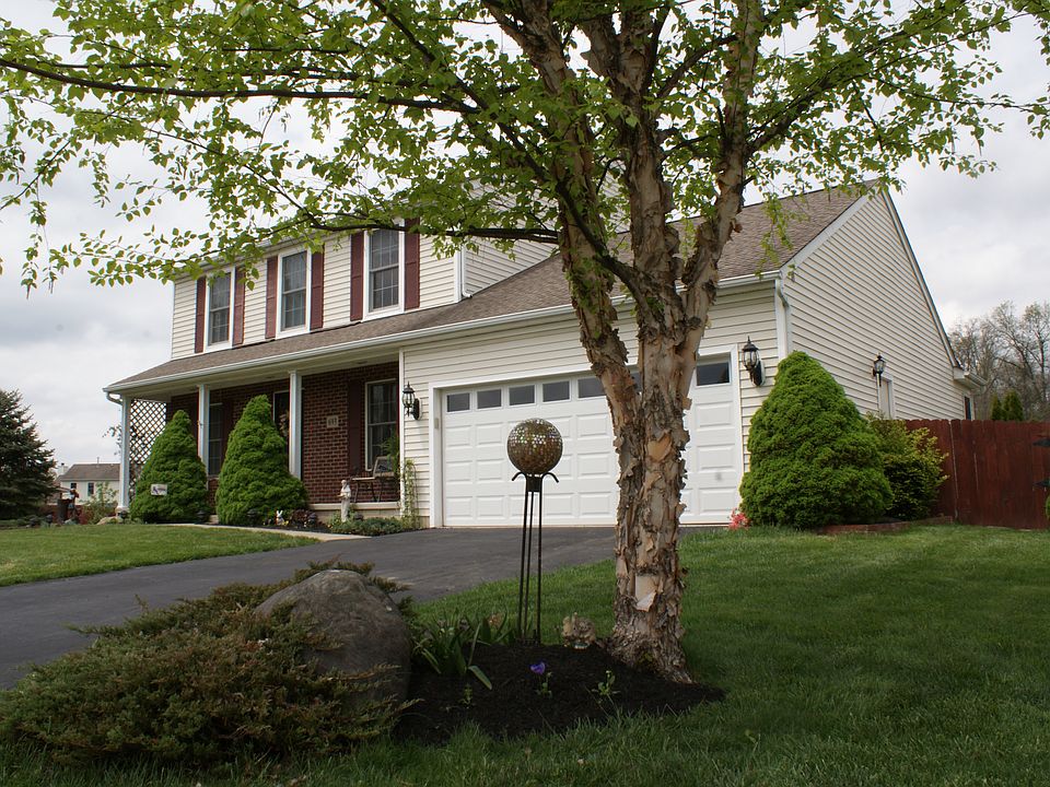 1st image of 693 Heartland Meadows Dr