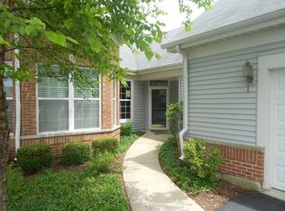 21455 Wolf Lake Way, Crest Hill, IL 60403