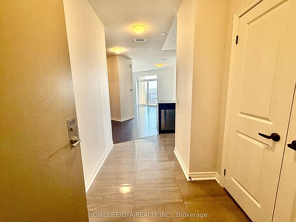 3rd image of 7325 Markham Rd #515