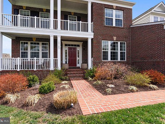 2nd image of 15783 Dorneywood Dr
