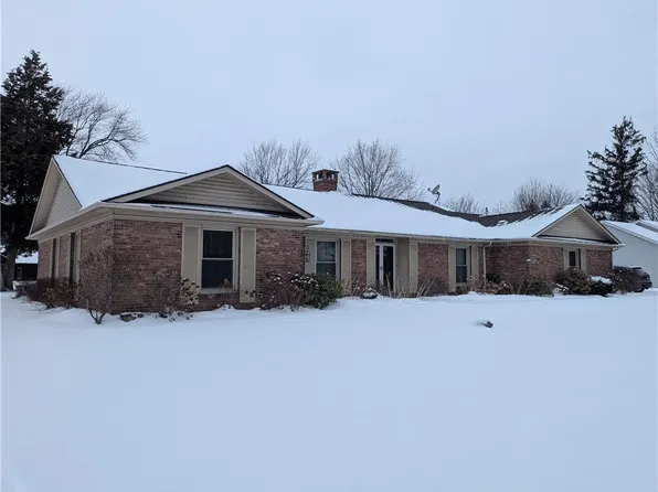 105 Woodland Ave, Medina, NY 14103