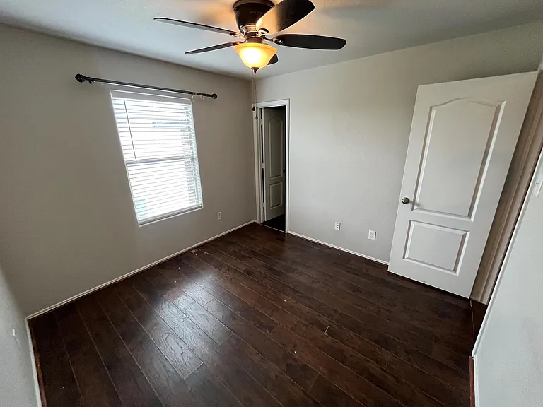 21335 Finbury Oaks Ln — Photo 12