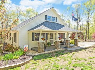 121 Wrought Iron Trl, Morganton, GA 30560