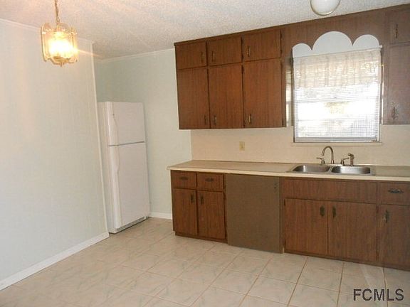 3rd image of 9 Seminole Ave