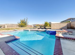 28326 Klevins Ct, Santa Clarita, CA 91387