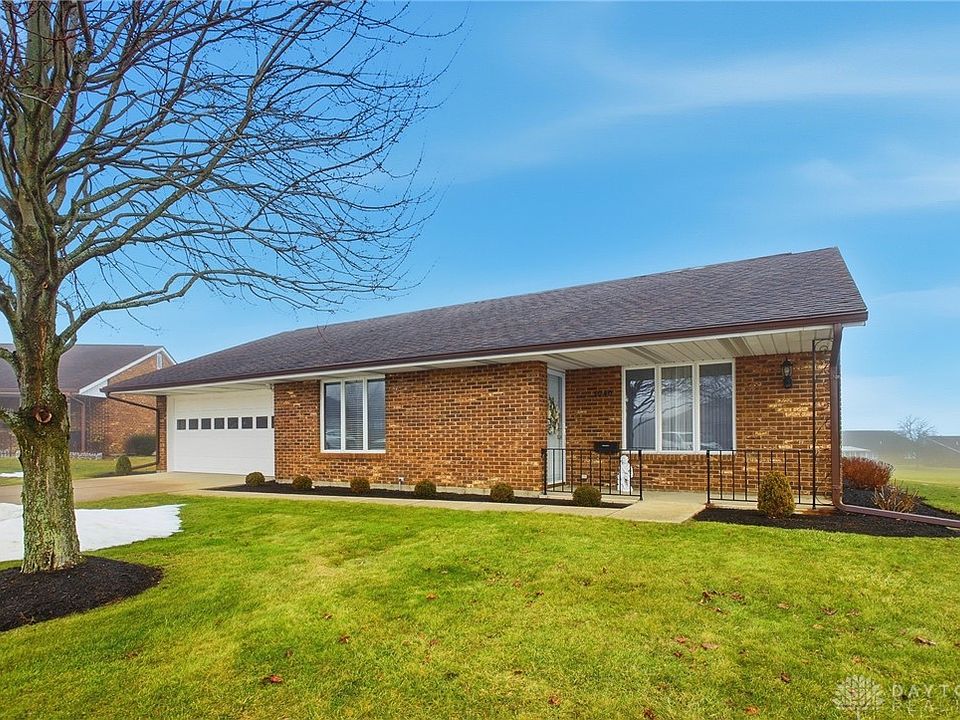 1st image of 1040 Carson Ln