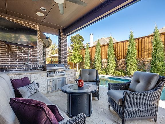 4th image of 1688 Saddle Tree Rd