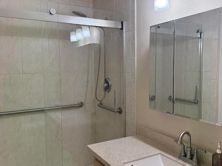 113 Waters Edge Dr — Photo 10