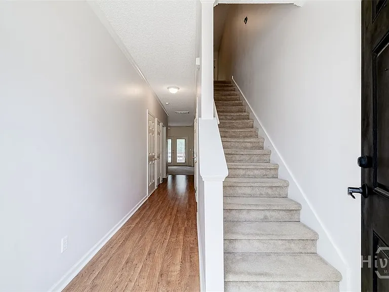 400 Tibet Ave #5 — Photo 4
