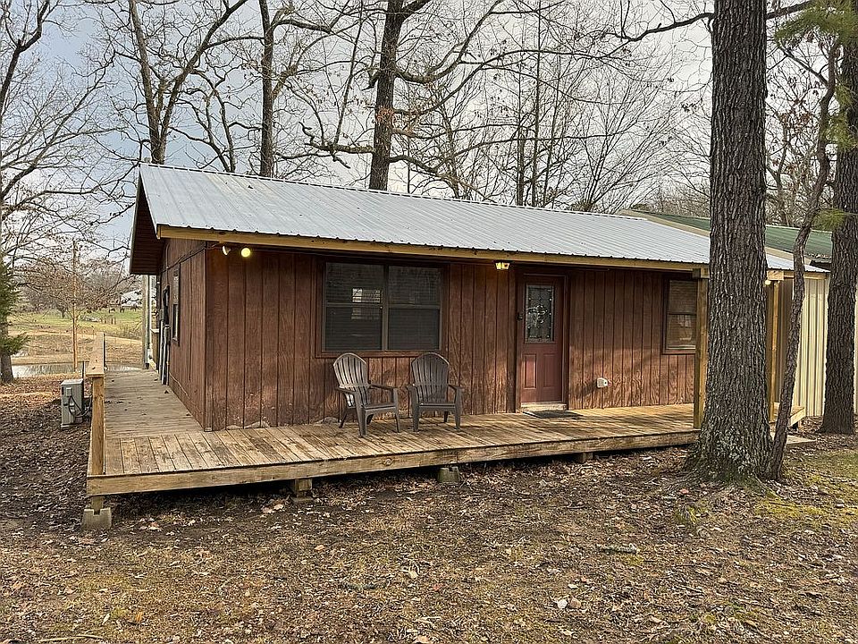 1st image of 37 Perch Cove Ln