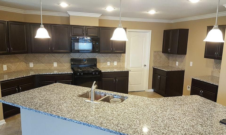 2nd image of 4331 Lake Cypress Cir