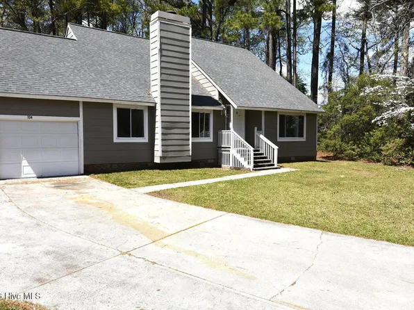 104 Brenton Place, Jacksonville, NC 28540