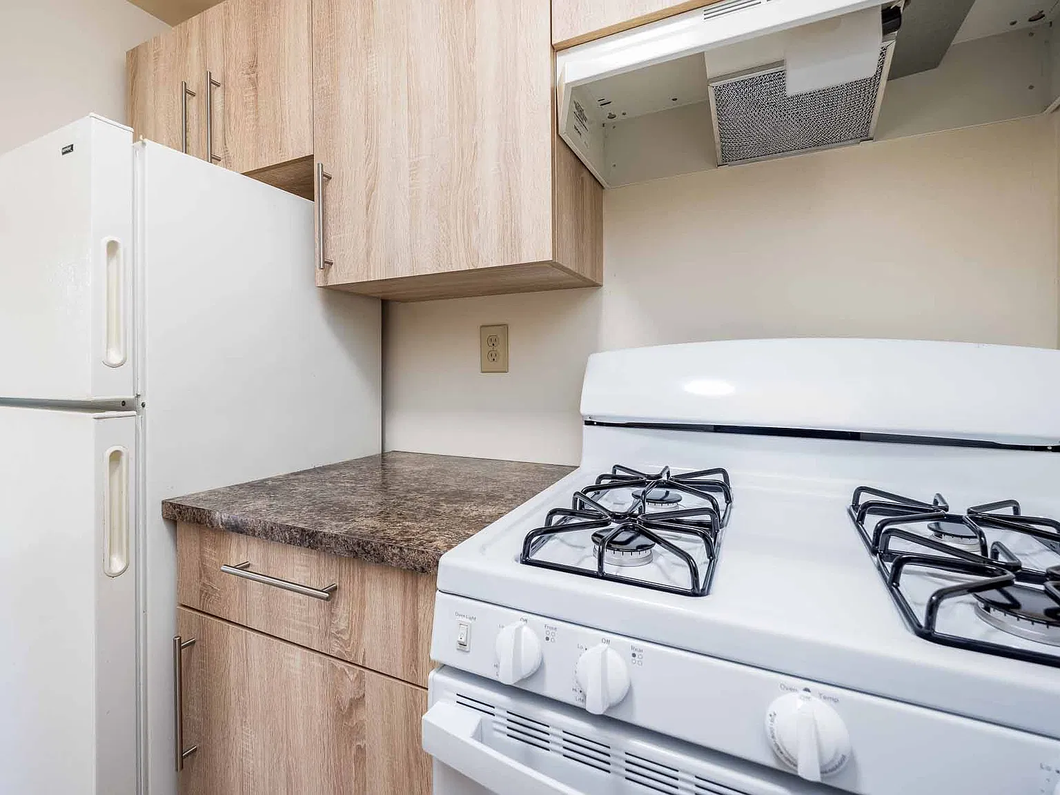 Park Place Apartments — Photo 4