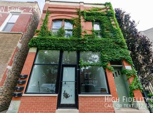 2203 W Erie St APT 2R, Chicago, IL 60612